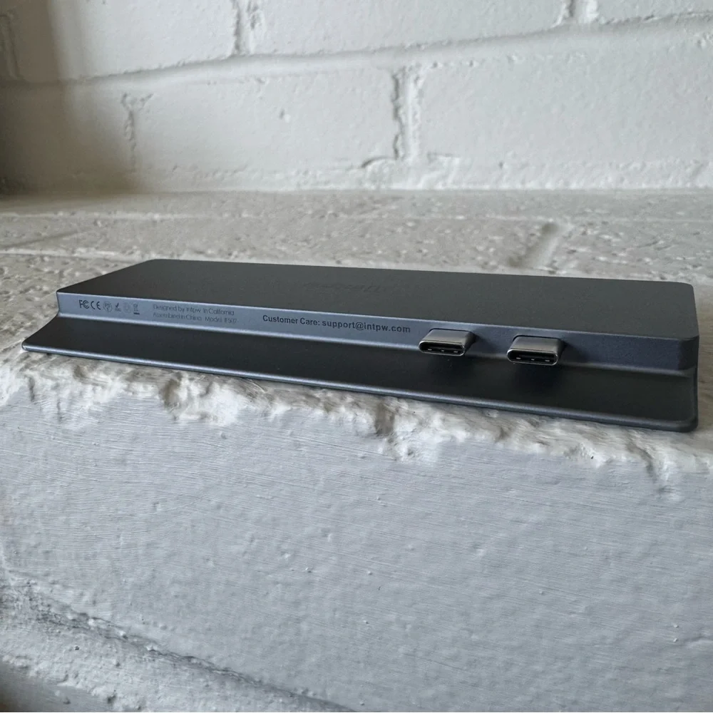 Intpw 8-in-1 Multiport USB-C Hub / Dock